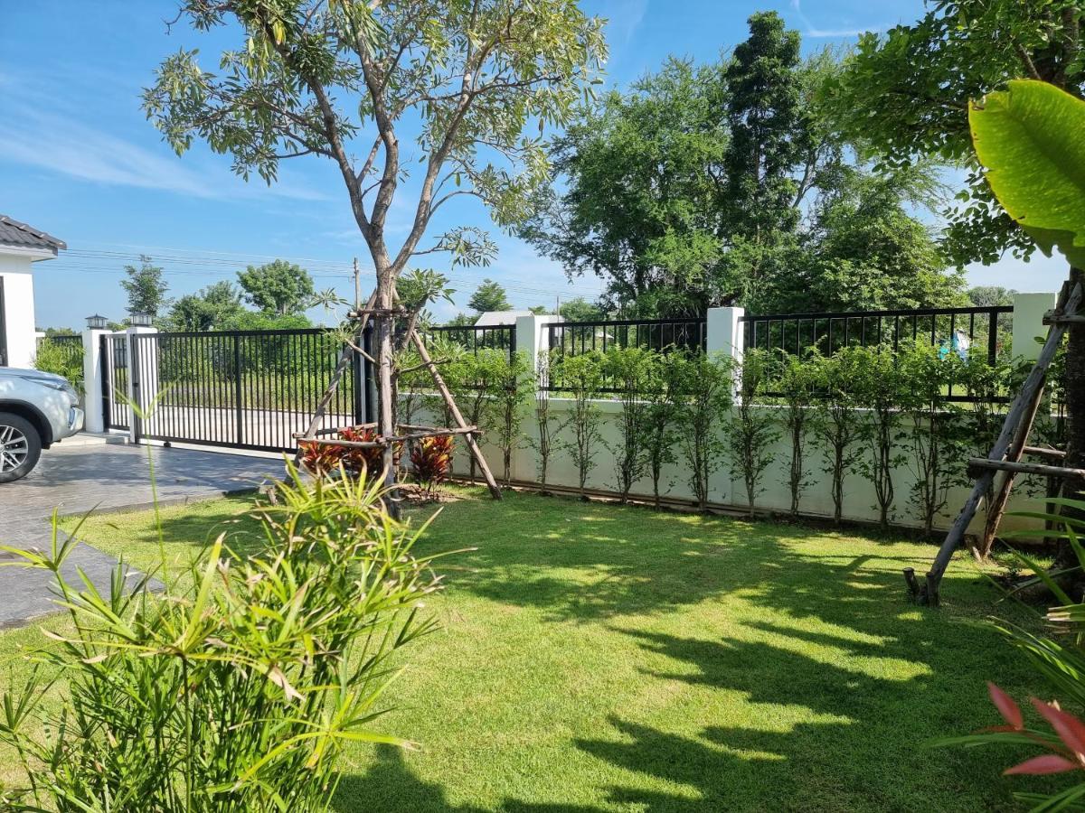 Baan Dalah Pool Villa Buriram Luaran gambar